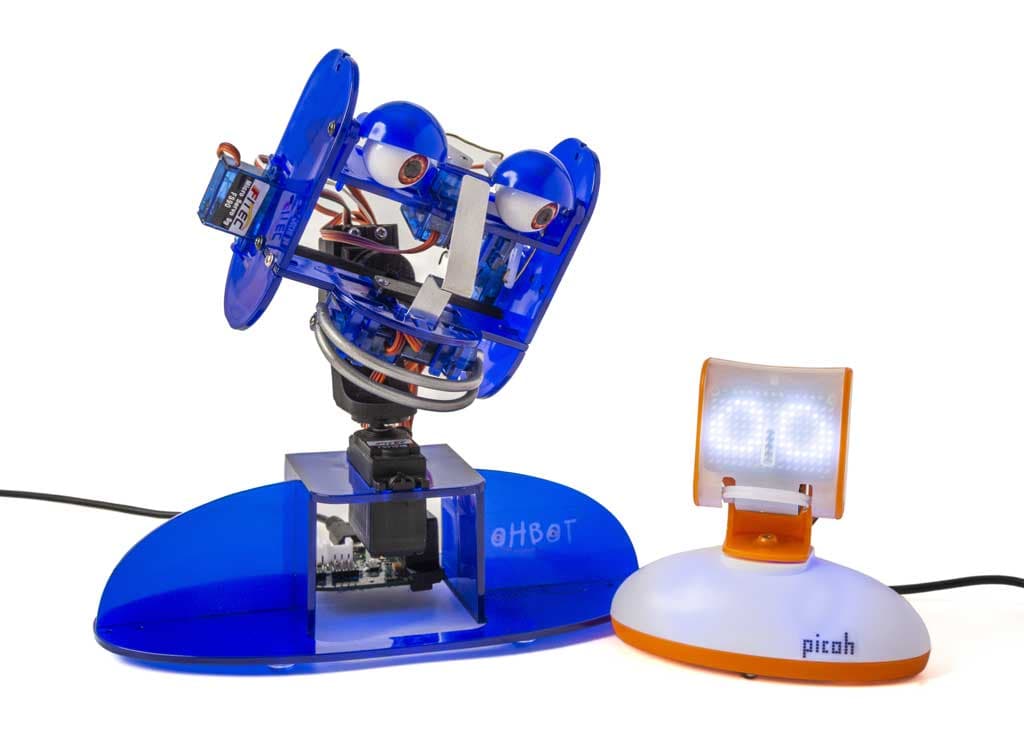 Ohbot robot with background
